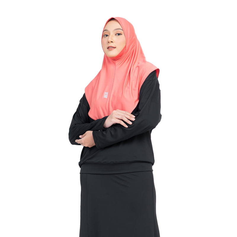 Daily Run Essential Black Tops