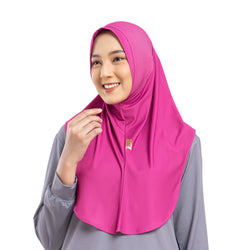 Fit Alpha Hijab Magenta x Nycta Gina