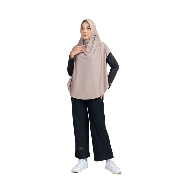 Arktiv x Lisa Namuri Hijab Kakhi