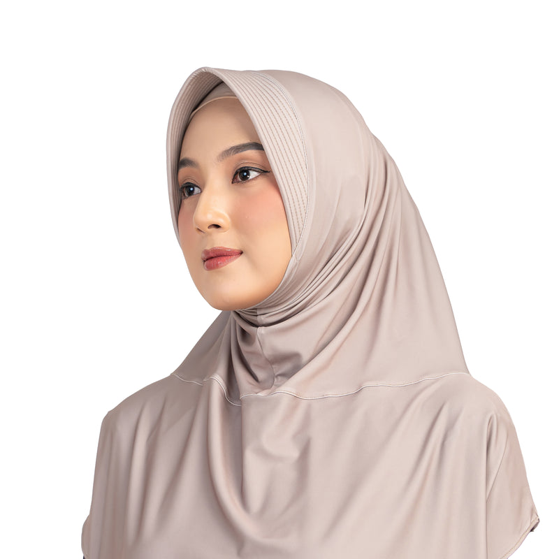 Arktiv x Lisa Namuri Hijab Kakhi