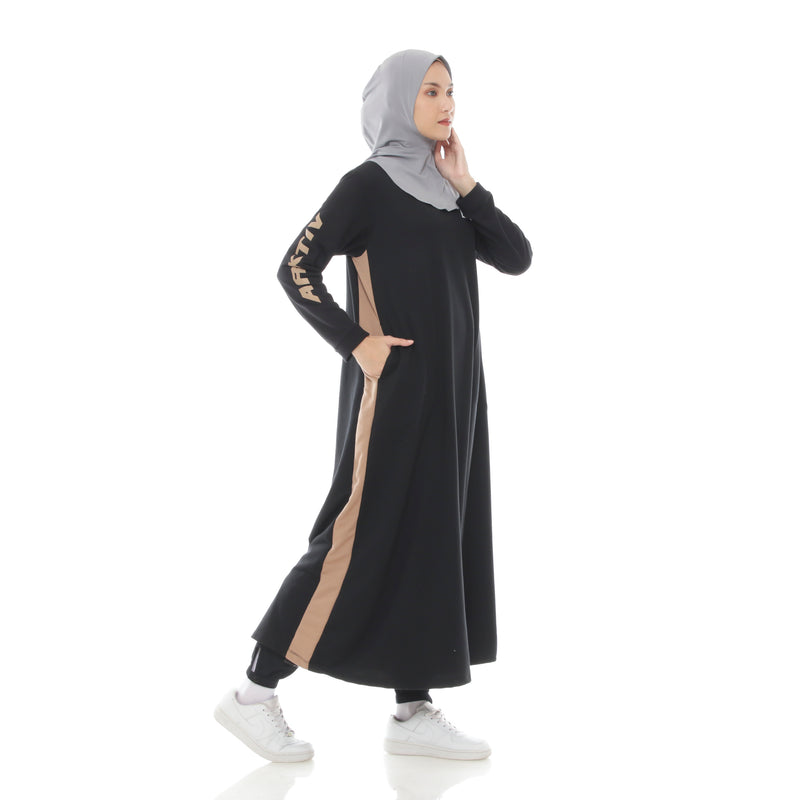 Relax Ummah Dress Black